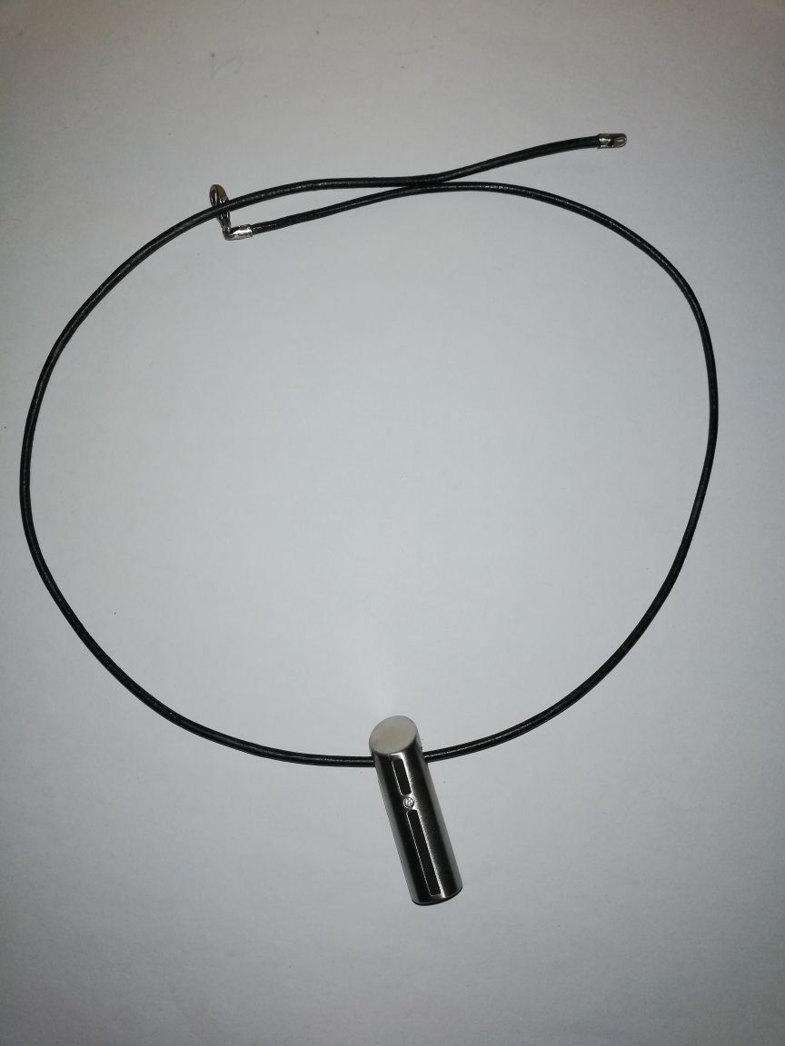 Ciondoli: Magnetschmuck Anhänger – Nuovo e nell'imballaggio originale da Buttwil venduto da jrisengel 1