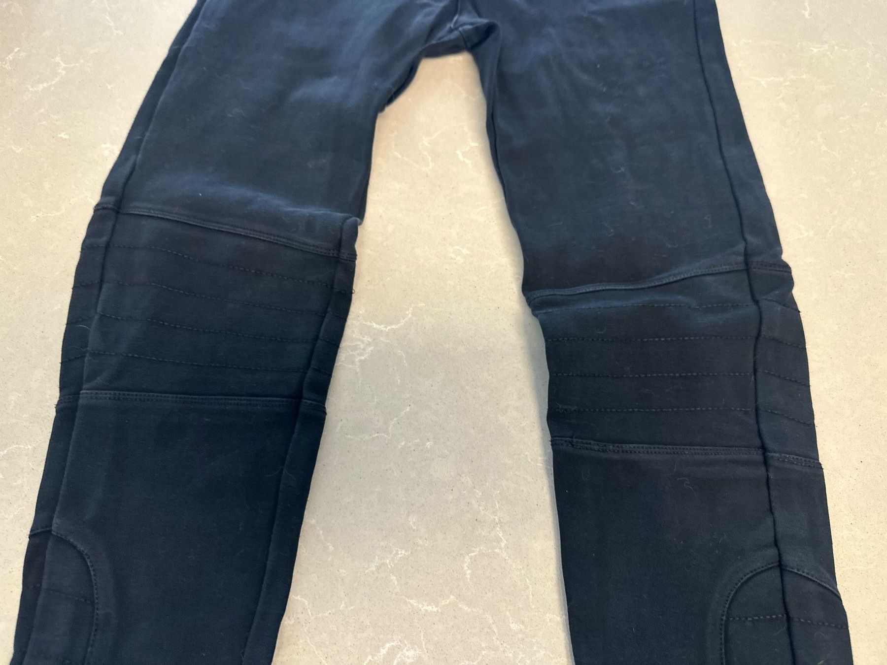 Jeans: 4 Jeans Bundle Schwarz/Weiss Skinny Gr. 38 – Gebraucht aus Weggis von _GMA9 8