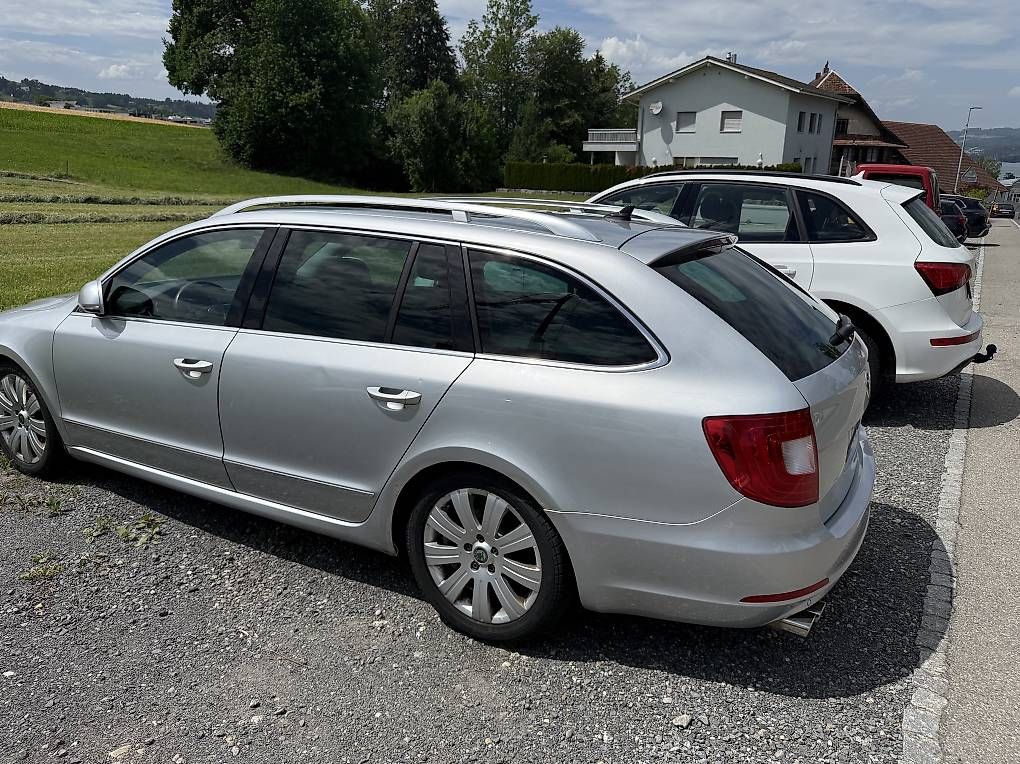 Autos: Skoda superb – D'occasion à Nottwil par pau_6rvq