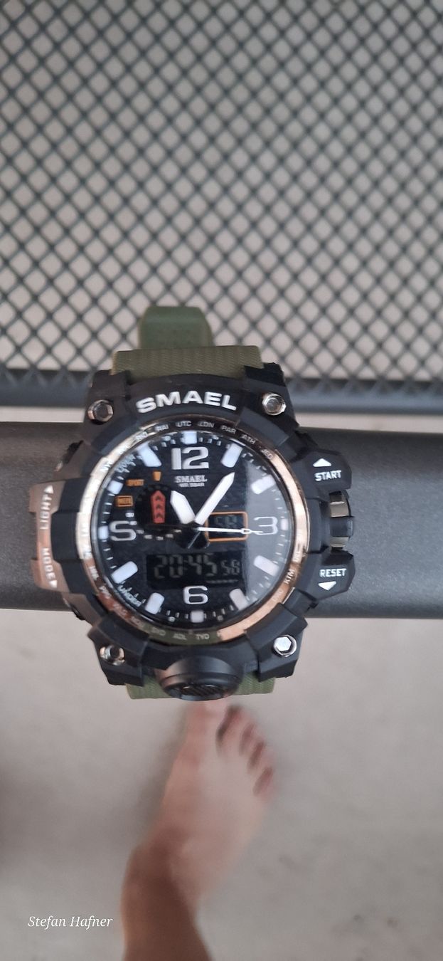 Orologi: Herren Uhr  – Usato da berikon venduto da lochblech