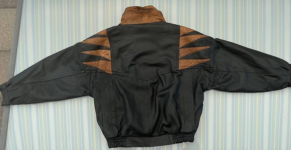 Jacken: Blouson en cuir M – Gebraucht aus Cugy VD von Lewinz 1