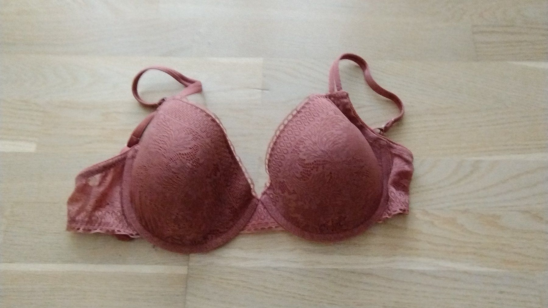 Altra biancheria intima: Schöner BH Esprit – Usato da Frauenfeld venduto da Tropariana