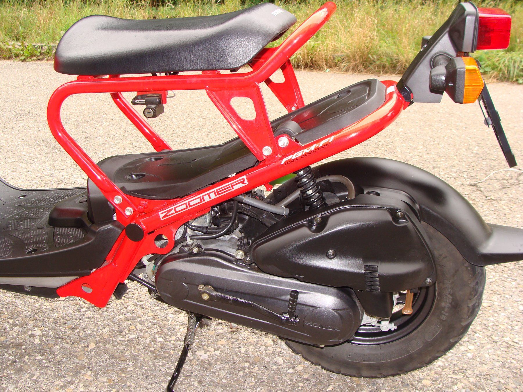 Honda Scooter: honda zoomer – Usato da cortébert venduto da Dingofilou 2