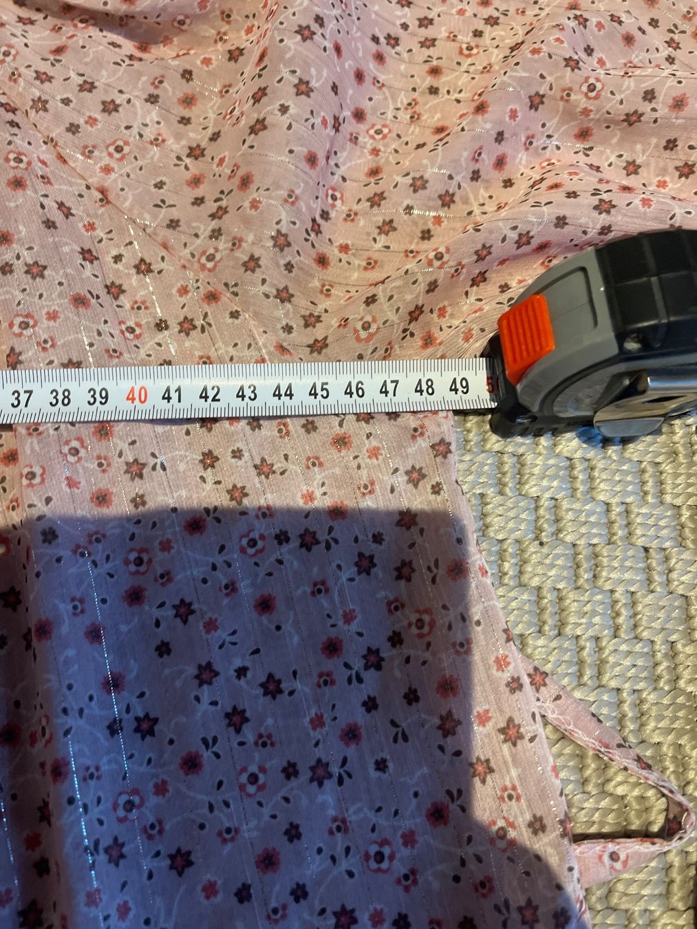 Camicette: Bluse mit Blumenmuster, Silberstreifen, 38 – Usato da Solothurn venduto da Bobesch08 7