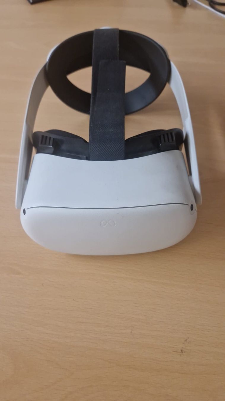 Meta Casco VR: Casque Meta Quest 2 256GB – Usato da Sion venduto da pha_j986 2