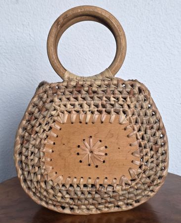 Vintage Korbtasche mit Holzgriffen, einzigartig!