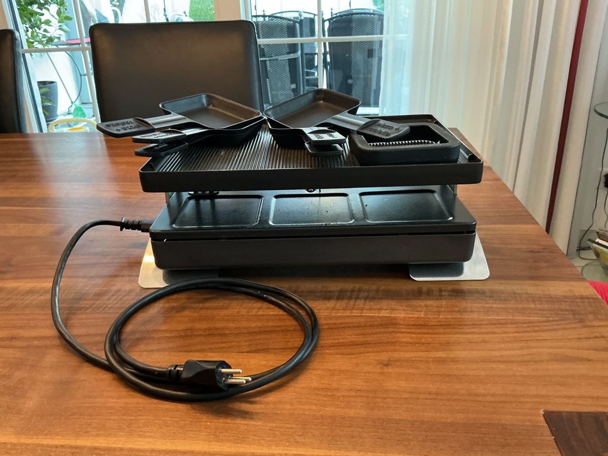 Stöckli Elettrodomestici da cucina: Stöckli Raclette-Pizza-Ofen – Usato da Neerach venduto da LaSchmetta7078