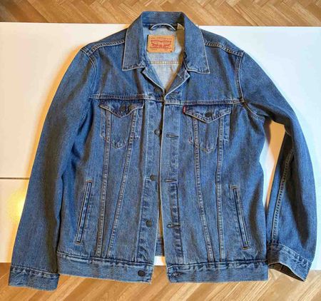 Levi Strauss Jeansjacke blau neuwertiger Zustand