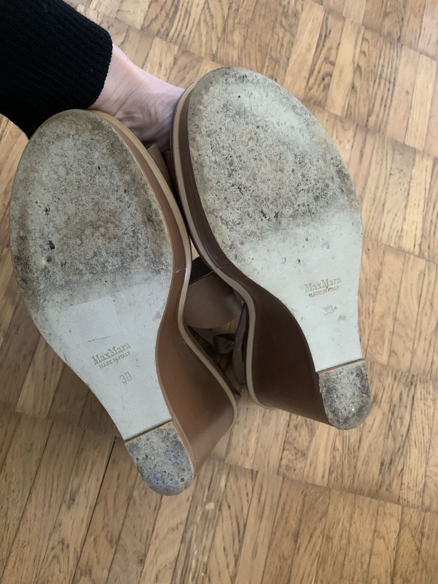 Scarpe da donna: Max mara beige leder sandalen – Usato da Zürich venduto da Nikuska32 5