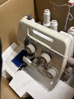 Bernette Overlock Nähmaschine MO-334DS 220V im Karton
