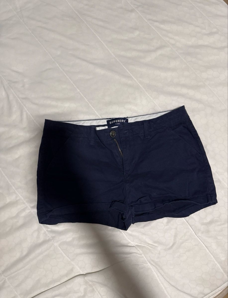 Superdry Pantalons: Superdry Chino Shorts – Neuf (Voir description) à Laufen par AnnaBlunschi