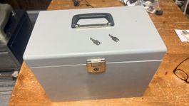 Akten Box Metall abschliessbar 