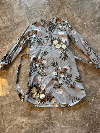 Kleid von dea kudibal