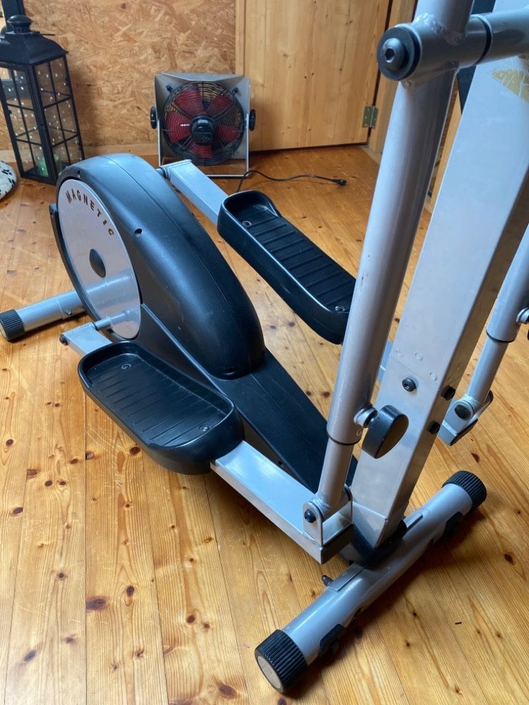 Hometrainer: Crosstrainer – Gebraucht aus Dürnten von raq_w6pb 5