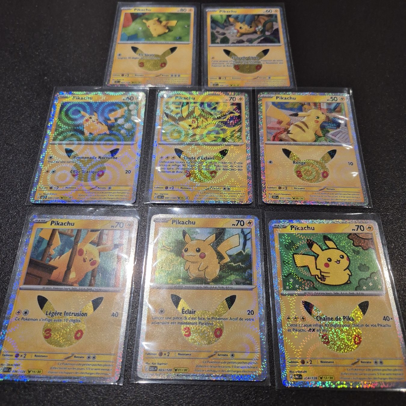 Pokémon Carte collezionabili: Pikachu 30th FR célébration 30 ans – Nuovo (secondo la descrizione) da Ursy venduto da RetroBebar777