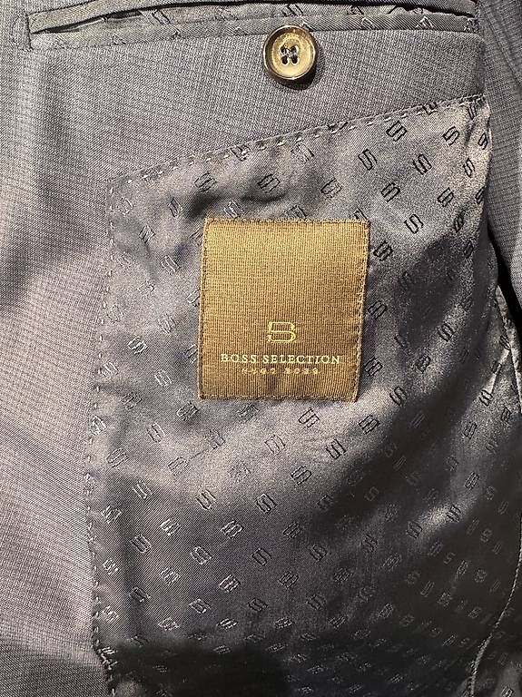 Hugo Boss Completi, tute sportive e funzionali: Hugo Boss Selection Anzug / 50 – Usato da Amriswil venduto da Endrullo 2