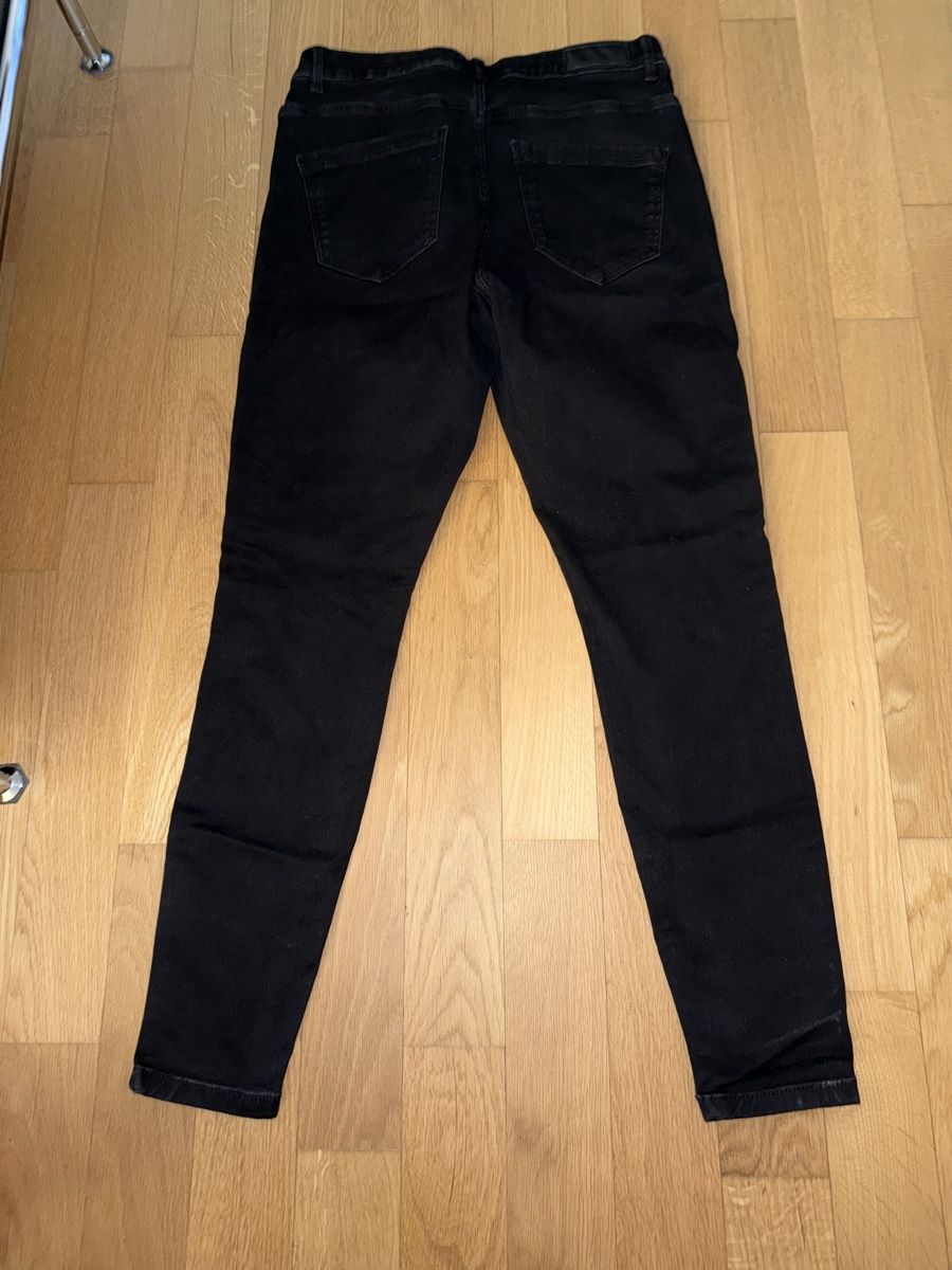 Vero Moda Jeans: Vero Moda Denim schwarze Hose XL/32 – Usato da Winterthur venduto da yar_dpp8 4