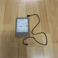 eReader Tolino Page mit USB Kabel gebraucht (P)