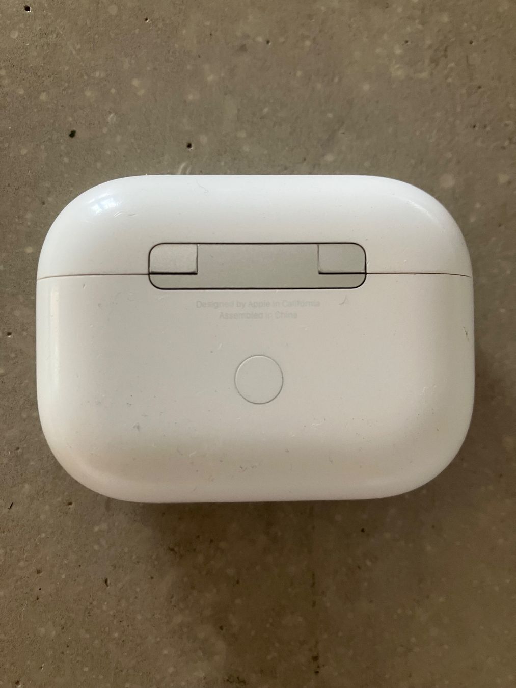 Apple Cuffie: Apple AirPods Pro 1 Charging Case – Usato da Lausanne venduto da mr.v 2