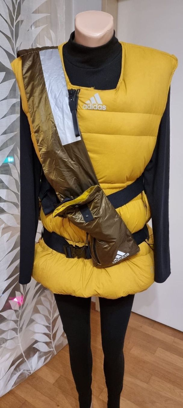Adidas Gilet & Giacche senza maniche: Adidas Gr. M – Nuovo e nell'imballaggio originale da Luzern venduto da Reni025 8