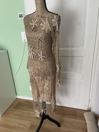 Zweiteiler gehäkelt beige Grösse 40/42 mit Sternen