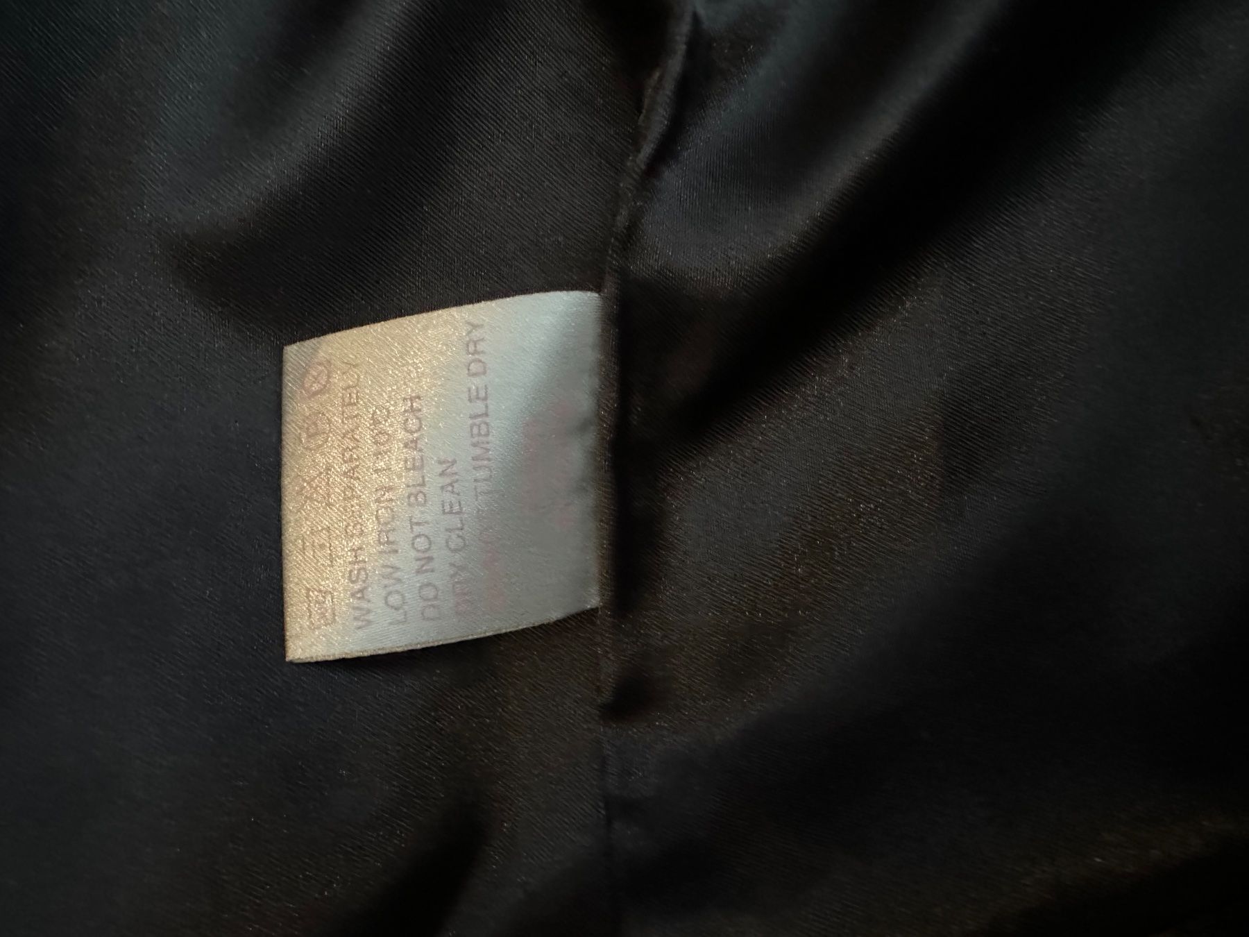 Cappotti: Trench coat – Usato da Zürich venduto da Yuece 4