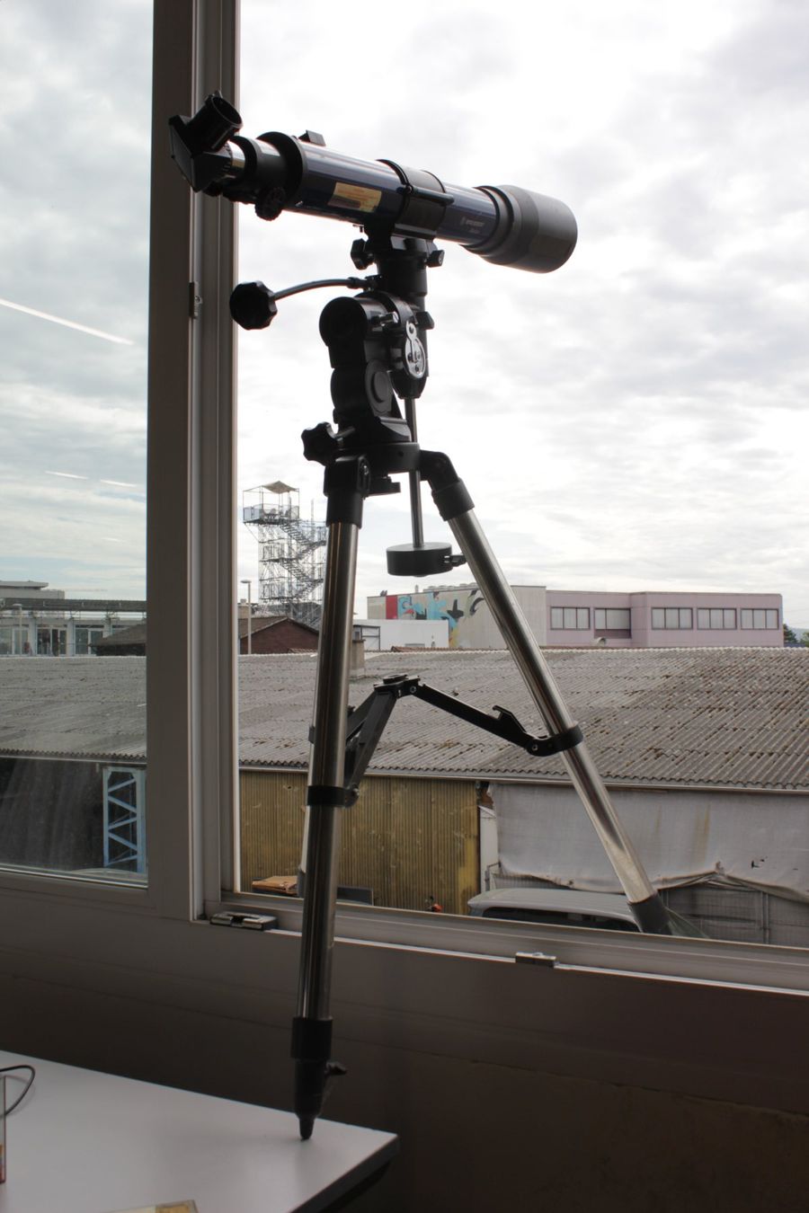 Telescopi: BRESSER Skylux Linsenteleskop 70/700mm – Usato da Basel venduto da bk_brockibasel