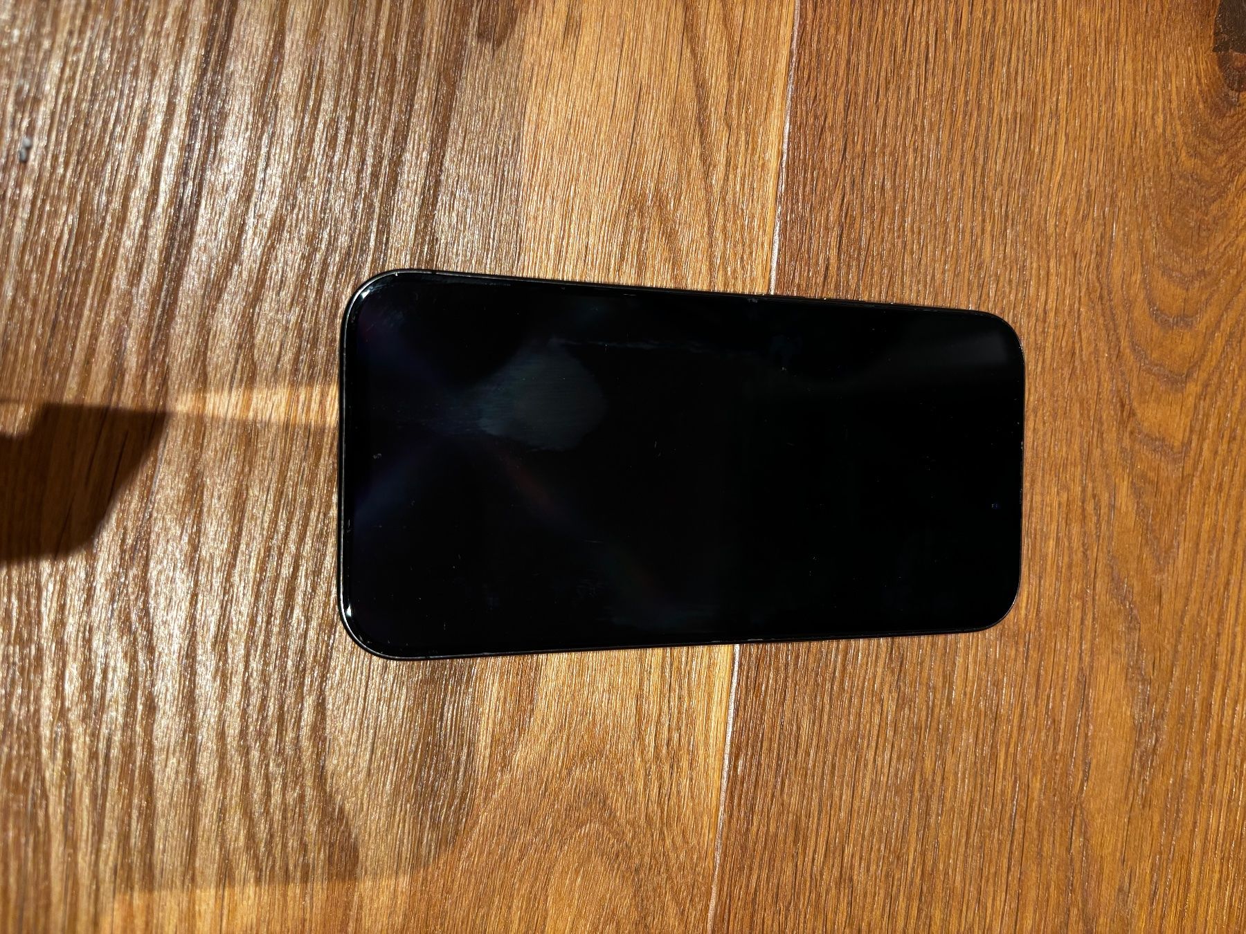 Apple Portables: IPhone 15Pro – D'occasion à Hombrechtikon par Monika_92