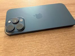 iPhone 15 Pro Max 256 GB voll funktionsfähig Displayschaden