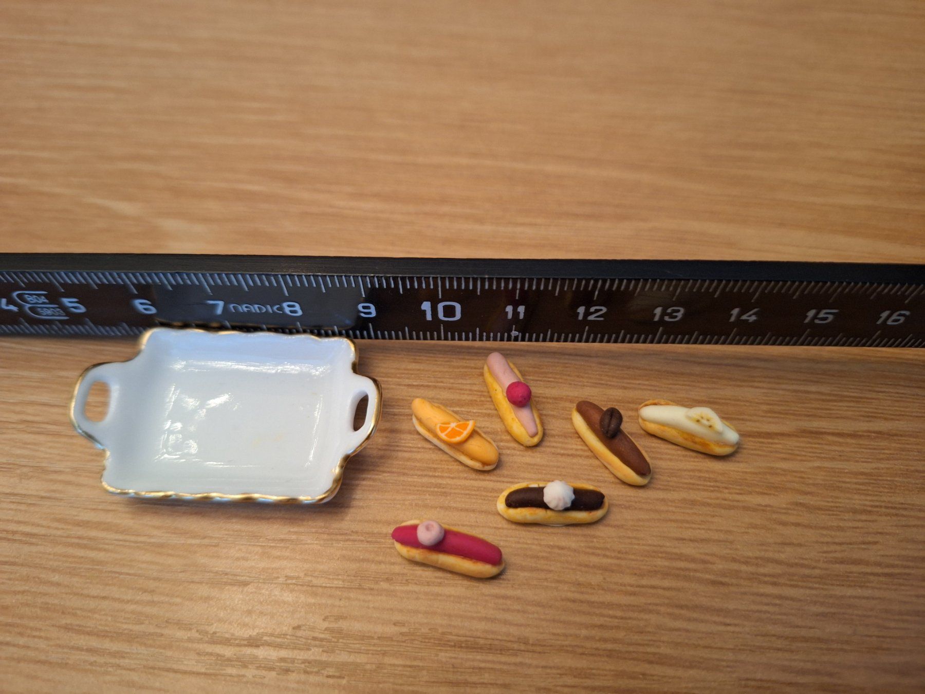 Case e mobili per bambole: Handmade gemischte Eclairs – Nuovo (secondo la descrizione) da Zürich venduto da HandmadeTinyFood 4