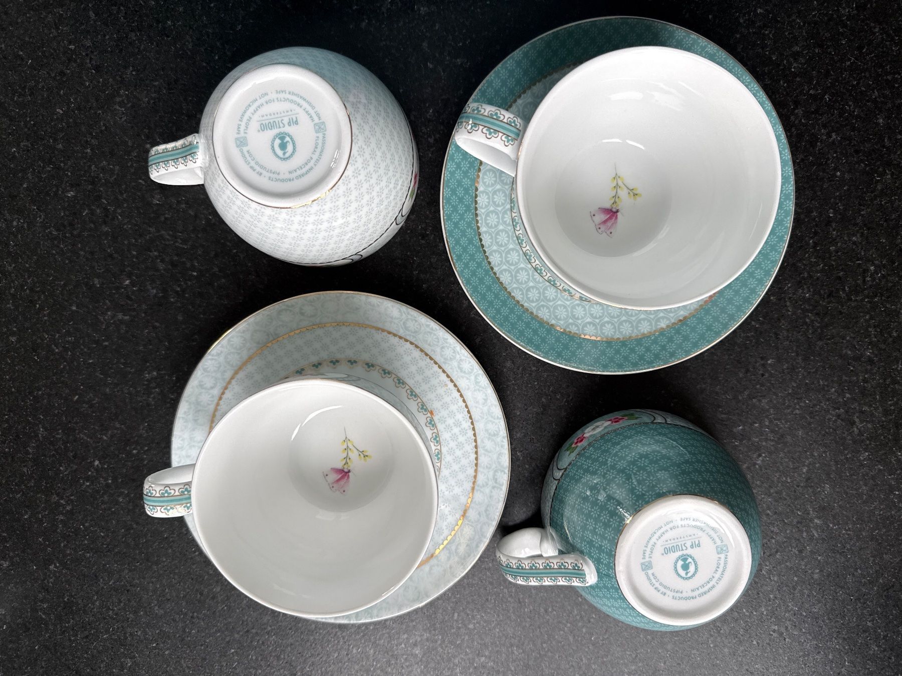 Set di piatti: 4 Tassen und 2 Unterteller PiP Studio – Usato da St Gallen venduto da mayerka