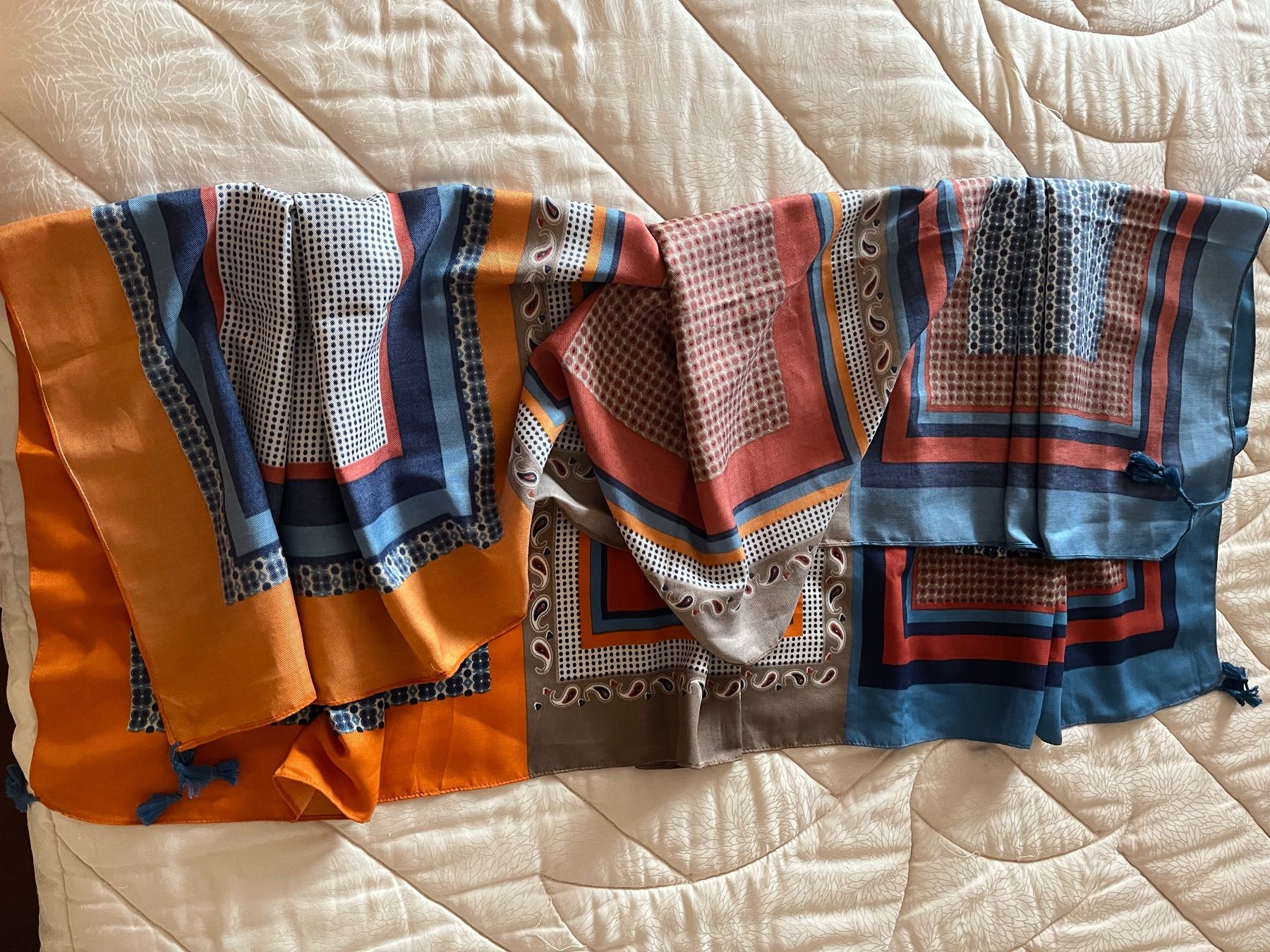 Foulard & Sciarpe: Écharpe/Châle design 3 carrés – Nuovo (secondo la descrizione) da Genève venduto da rol_v8q2 3