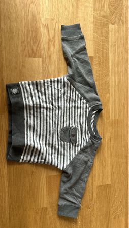 Cooler Pulli mit Streifen und Tasche, Grösse 82, Top Zustand