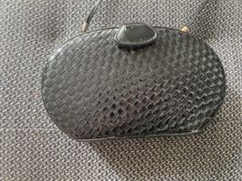 Schwarze Lack-Clutch