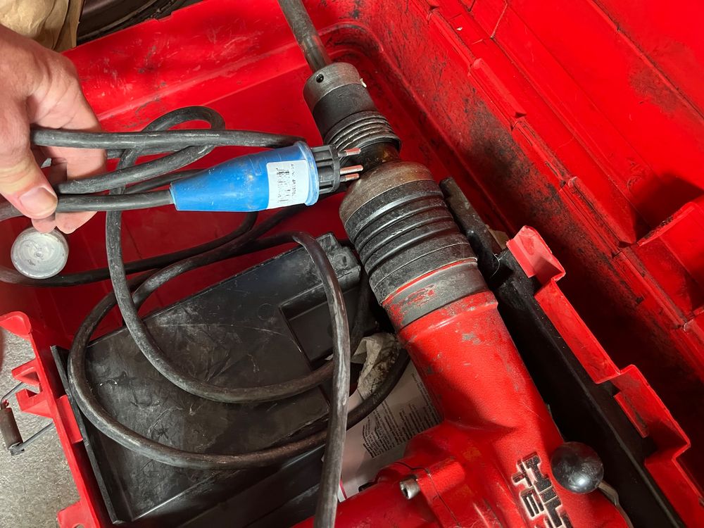 Bohrhammer Abbruchhammer Hilti TE 72 (Defekt) in Schönenberg ZH für CHF ...