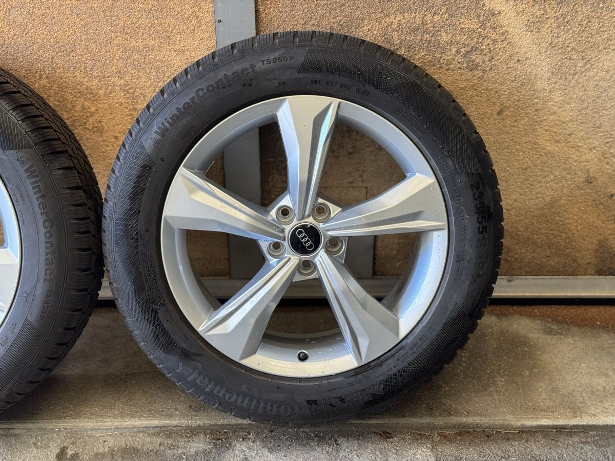 Audi Pneus & Kompletträder: AUDI Q5  Winterräder 19 Zoll – Gebraucht aus Thun von ZS7 3
