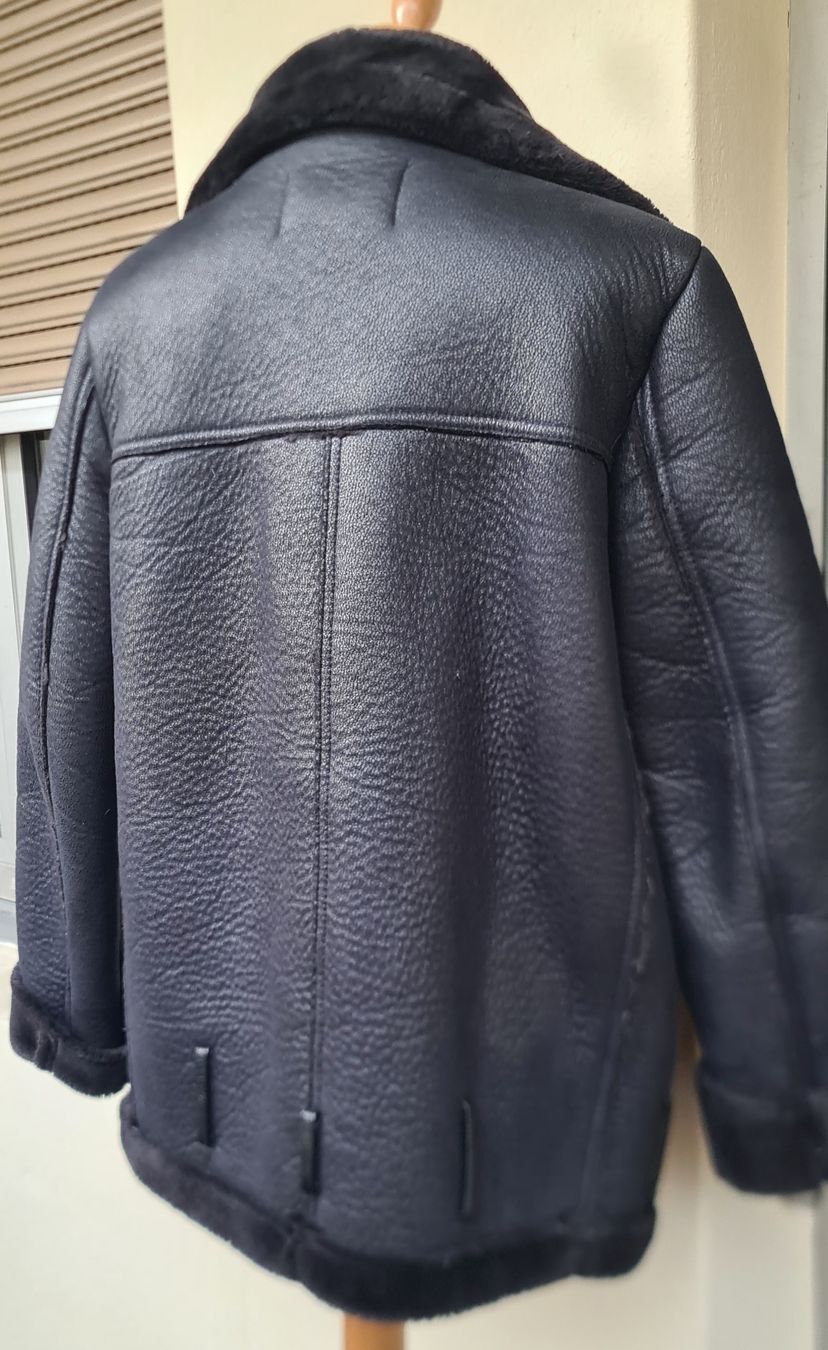Zara Cappotti: blouson oversize taille XS noir – Usato da Genève venduto da Saleena 5