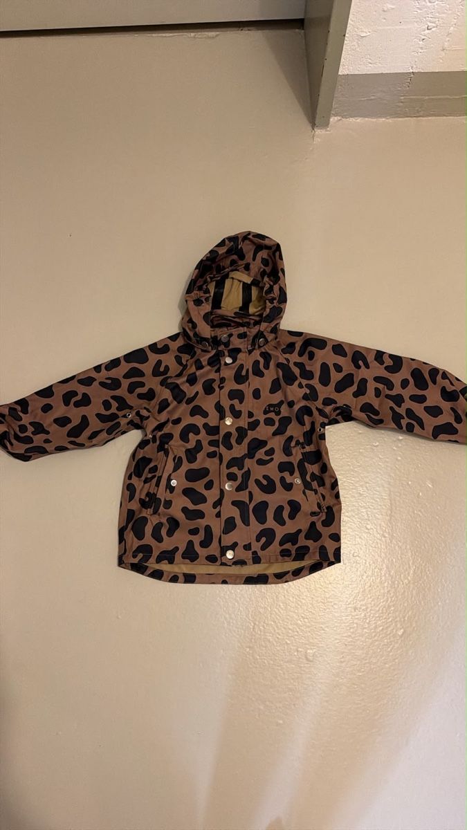 Liewood Jacken & Mäntel: Liewood regenjacke 5y – Gebraucht aus Zürich von _themutschget_