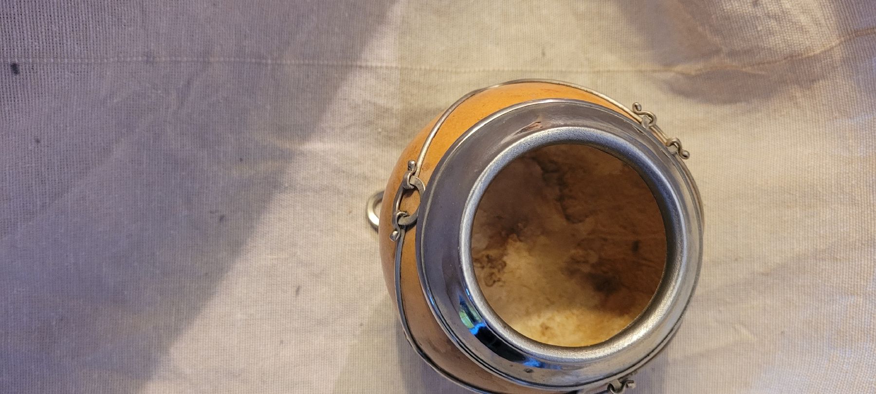 Tutte le decorazioni: Yerba maté calebasse unique avec support en métal ✨ – Usato da Vevey venduto da lba_dd82 2