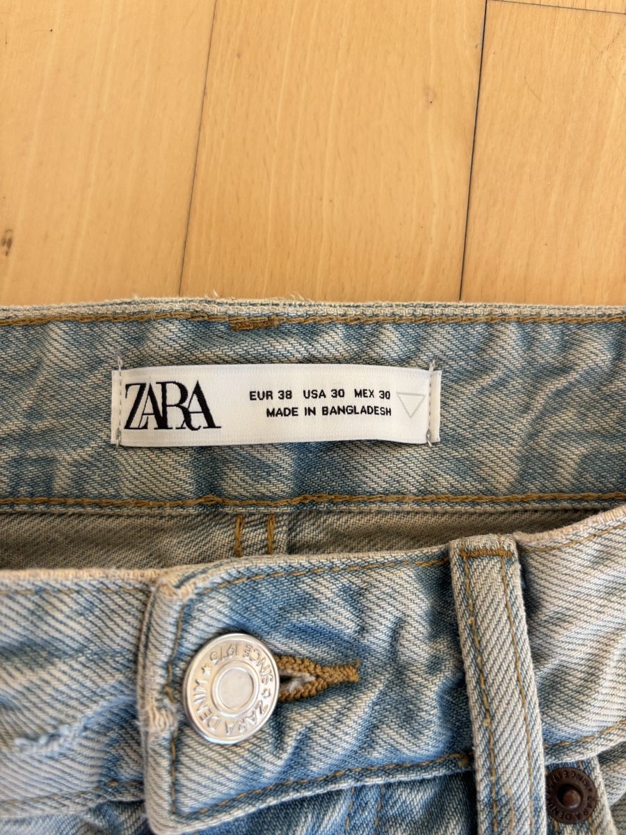 Zara Jeans: Jeans, light blue denim, spring style – Nuovo (secondo la descrizione) da Zürich venduto da Grothschild 4