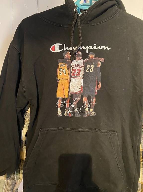 Maglioni & Felpe: Champion X NBA Pullover – Usato da Safnern venduto da Avalona_07