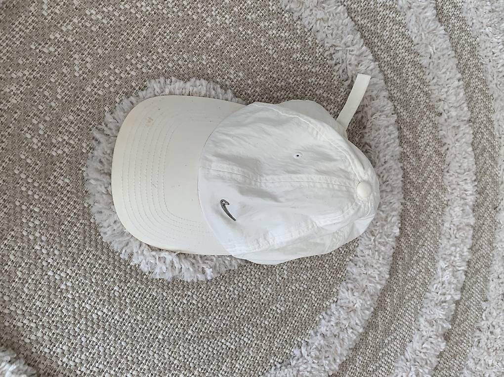 Sonstige Kleidung & Accessoires: Kappen/Cap je Chf 5.- – Gebraucht aus Einsiedeln von ver_sb5p 1