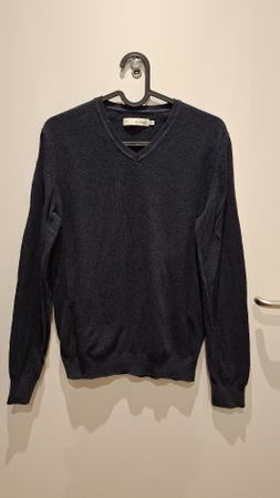 Celio v-neck sweater with elbow patch size S