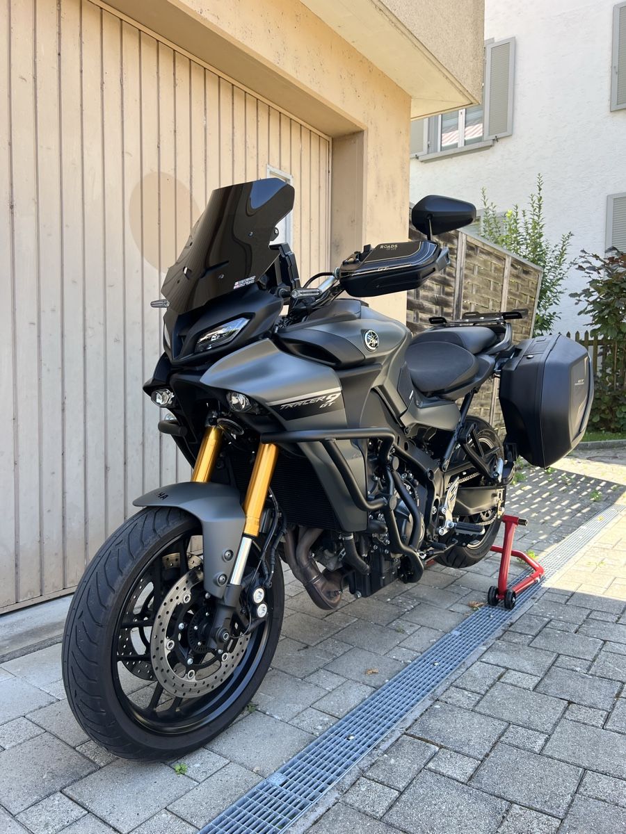 Yamaha Touring: Yamaha Tracer 9 GT  – D'occasion à Neuhausen par car_2ghn