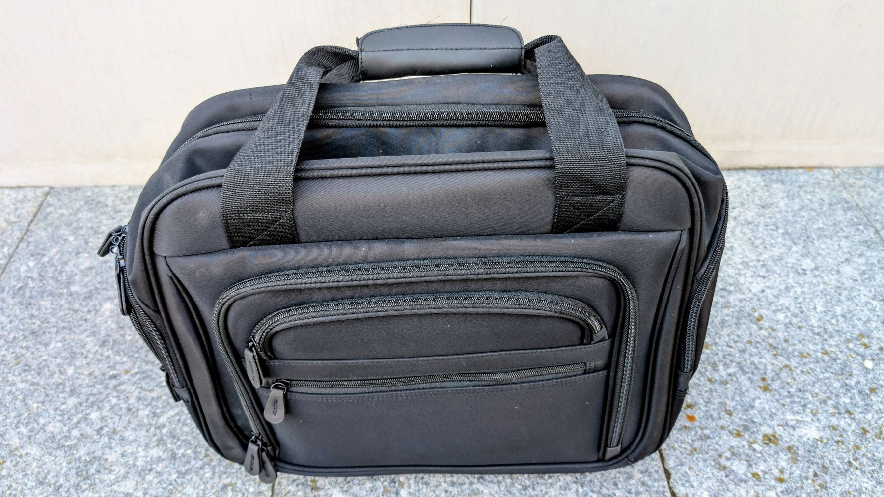 Koffer & Taschen: Laptoptasche Aktentasche mit Rollen – Gebraucht aus Oberriet SG von Bokost