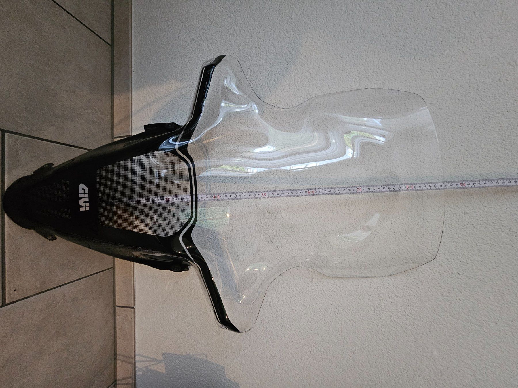 Givi Tutti pezzi di ricambio per scooter: GIVI Windschutzscheibe – Usato da Lenzburg venduto da Vel-Fa