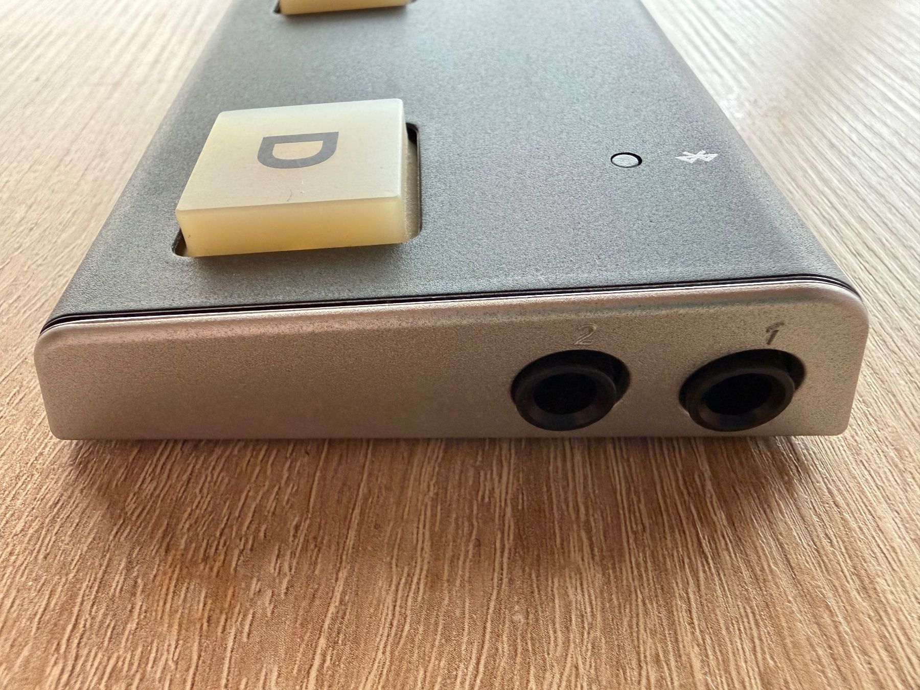 IK Multimedia Strumenti musicali: IK MULTIMEDIA IRIG BLUEBOARD MIDI SWITCH PEDAL AMPLITUBE MAC – Nuovo (secondo la descrizione) da Sion venduto da Hobby-mania 5