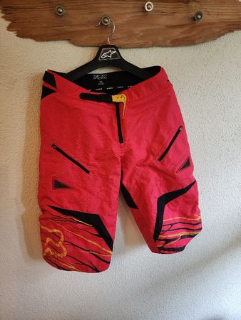 Downhill Hose Rot Grösse 34 der Marke FOX