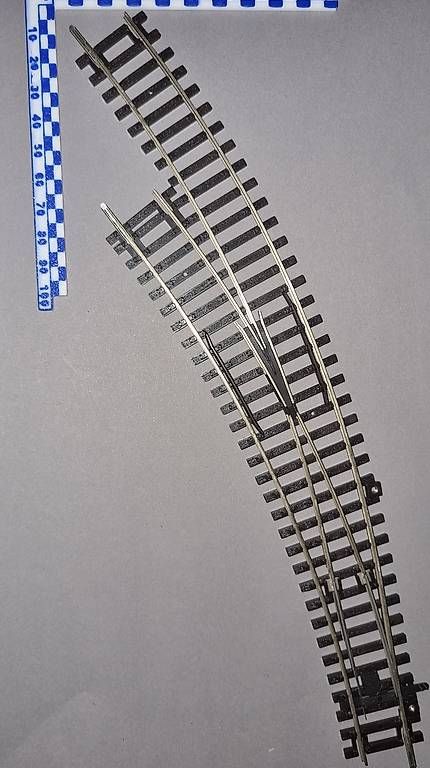 Modellini di ferrovie: PIKO Bogenweiche links BWL – Nuovo e nell'imballaggio originale da Boll venduto da OrodHin