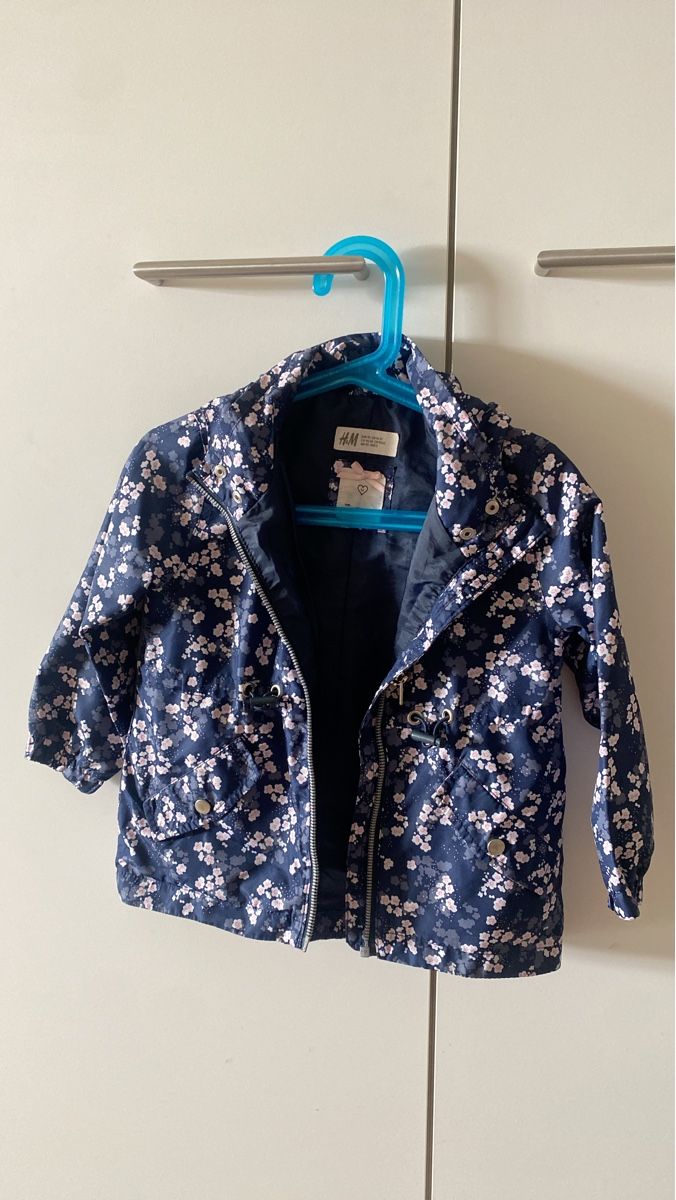 H&M Giacche & Cappotti: H&M Regenjacke Grösse 92 – Usato da Baden venduto da nicolenia
